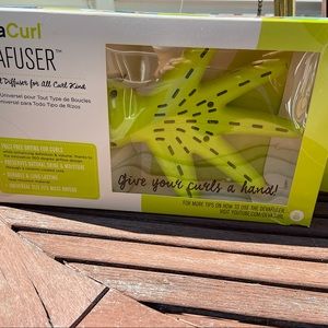 Diva Curl - curly hair - diffuser for your hair dryer.